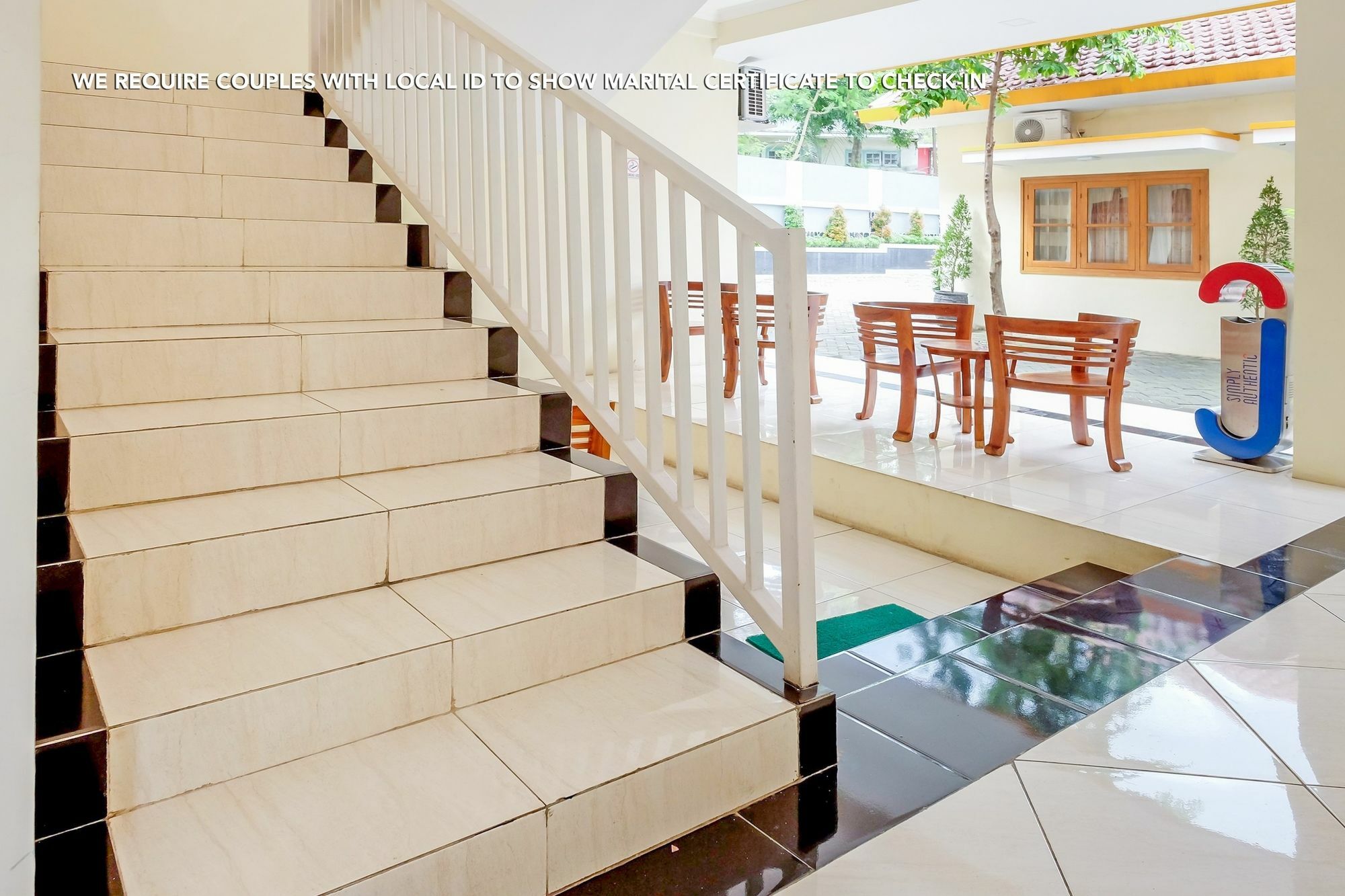 Zen Rooms Near Stasiun Kota Baru มะลัง ภายนอก รูปภาพ